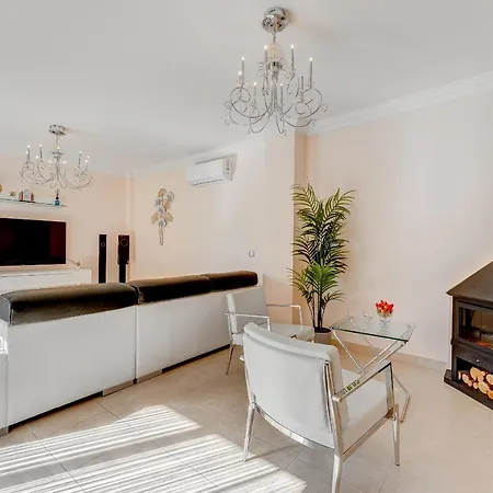 Luxury In Cristianos 아로나
